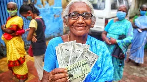 'மகளிர் உரிமைத் தொகை' திட்டம் அறத்தை அடிப்படையாகக் கொண்டு உருவாக்கப்பட்டது -முரசொலி !