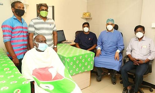 தனியார் மருத்துவமனையில் 8 லட்சம்.. 63 வயது முதியவரின் உயிரை காப்பாற்றி திருச்சி அரசு மருத்துவமனை சாதனை !