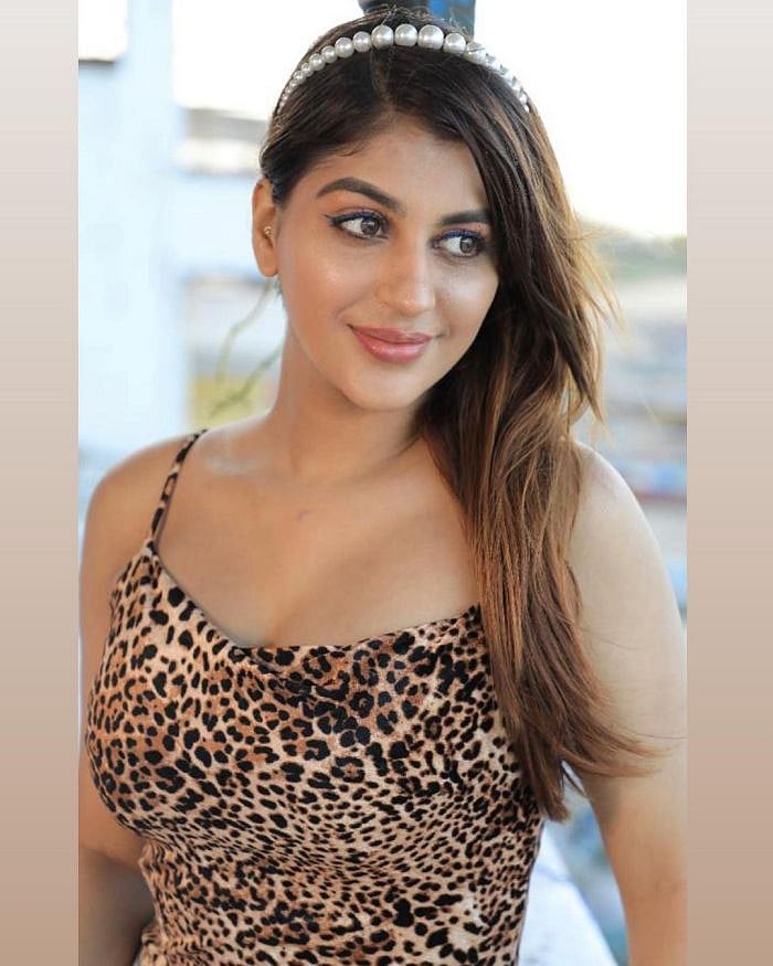 நடிகை யாஷிகா ஆனந்தை கைது செய்ய உத்தரவிட்ட நீதிமன்றம்.. அதிர்ச்சியில் ரசிகர்கள்.. பின்னணி என்ன ?