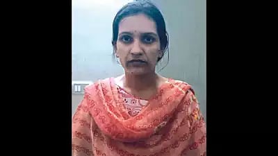 கண்ணை மறைத்த காதல்.. தட்டிக்கேட்ட தம்பியை துண்டு துண்டாக வெட்டிய அக்கா: 8 ஆண்டுக்குபின் சிக்கியது எப்படி?