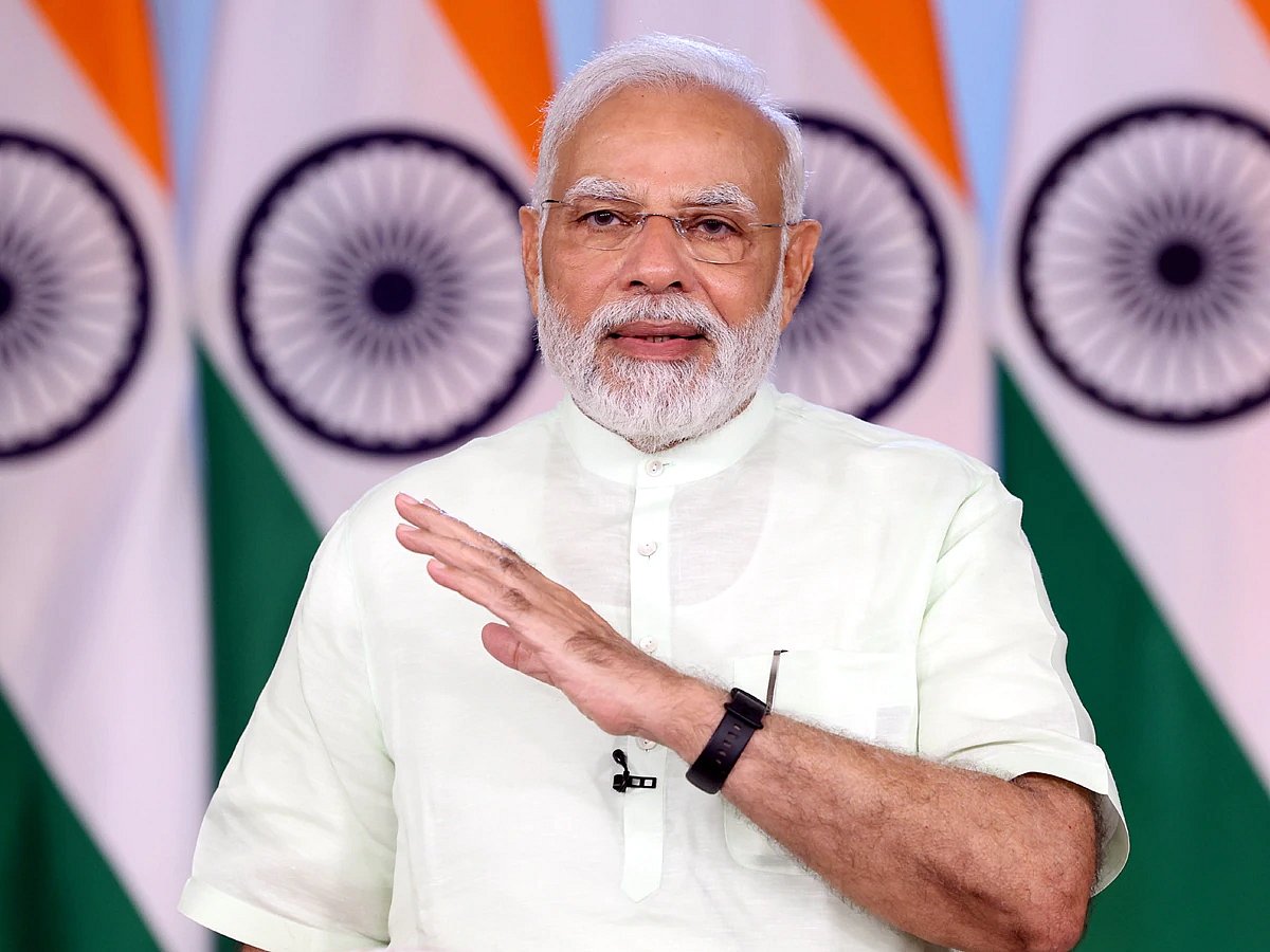 கர்நாடக தேர்தலுக்காக கட்டிமுடிக்கப்படாத சாலையை திறந்துவைத்த மோடி.. வீடியோ பதிவிட்டு இணையவாசிகள் விமர்சனம்