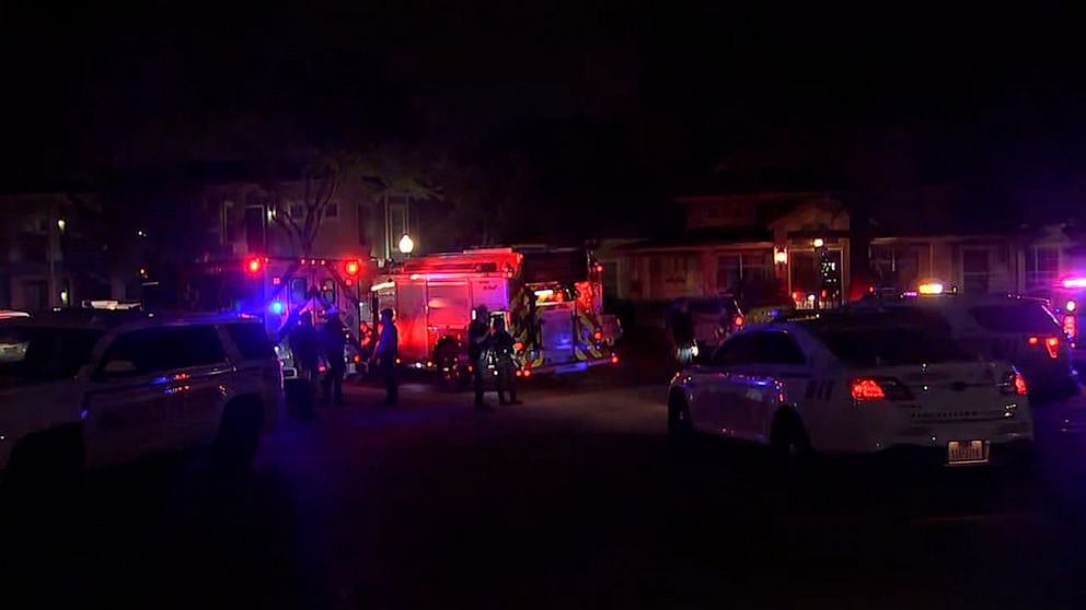 “டுமீல்.. டுமீல்..” வினையான விளையாட்டு.. 3 வயது குழந்தை துப்பாக்கியால் சுட்டதில் 4 வயது குழந்தை பலி !