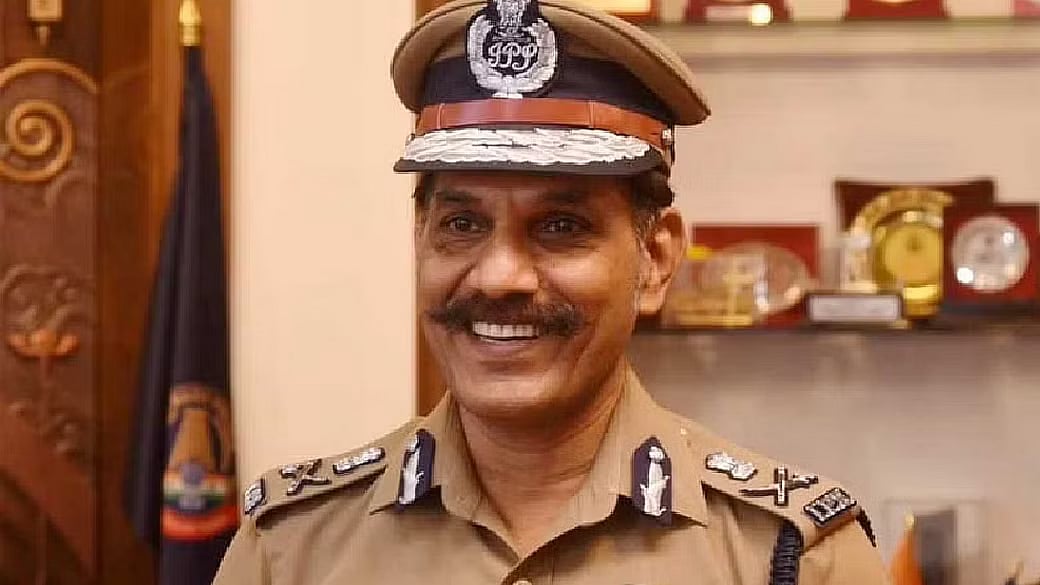 தமிழ்நாட்டில் பீகாரைச் சேர்ந்த தொழிலாளர்கள் கொலை.. வதந்தி பரப்பிய பாஜக பிரமுகர் மீது  வழக்குப்பதிவு !