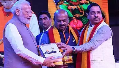 தேர்தல் அரசியலுக்காக சமூகநீதியை காவு கொடுக்கும் பா.ஜ.க.. இடஒதுக்கீட்டை சின்னாபின்னம் ஆக்கிய கர்நாடக அரசு!