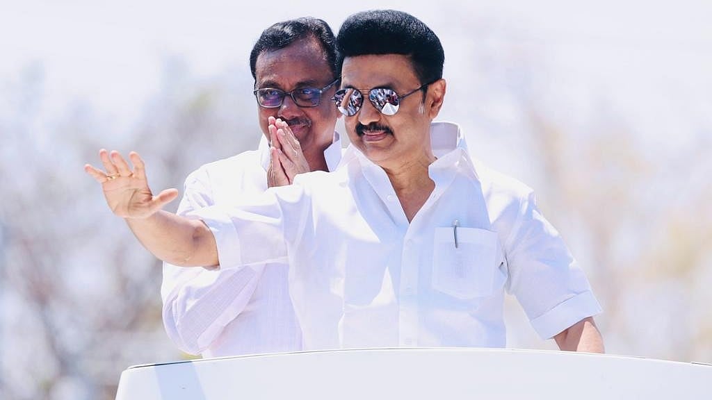 66,000 வாக்குகள் வித்தியாசத்தில் ஈ.வி.கே.எஸ் இளங்கோவன் வரலாற்று வெற்றி: படுதோல்வி அடைந்த அதிமுக!