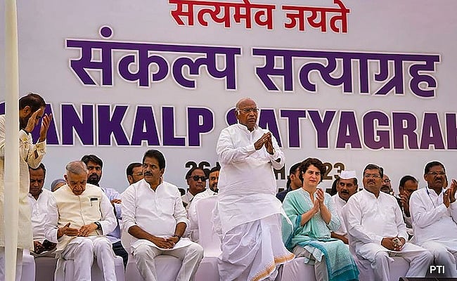 “இந்தியாவே உங்கள் வீடுதான்..”- ராகுல் காந்திக்கு ஆதரவாக களமிறங்கிய நடிகர் பிரகாஷ் ராஜ் !