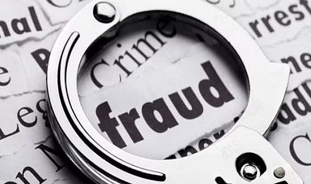 அரசு மற்றும் தனியார் வேலை வாங்கி தருவதாக கூறி ரூ.74 லட்சம் மோசடி.. பிரபல நடிகையின் தங்கை கைது!