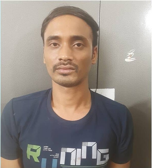 16 முறை கத்தியால் குத்திய காதலன்.. நடு ரோட்டில் துடிதுடித்து இறந்து போன காதலி.. பெங்களூருவில் கொடூரம் !