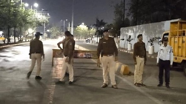 இந்தியா - ஆஸ்திரேலியா டெஸ்ட் போட்டி: செய்தி சேகரிக்க வந்த  மூத்த பத்திரிகையாளர் ஹோட்டல் அறையில் மரணம்!