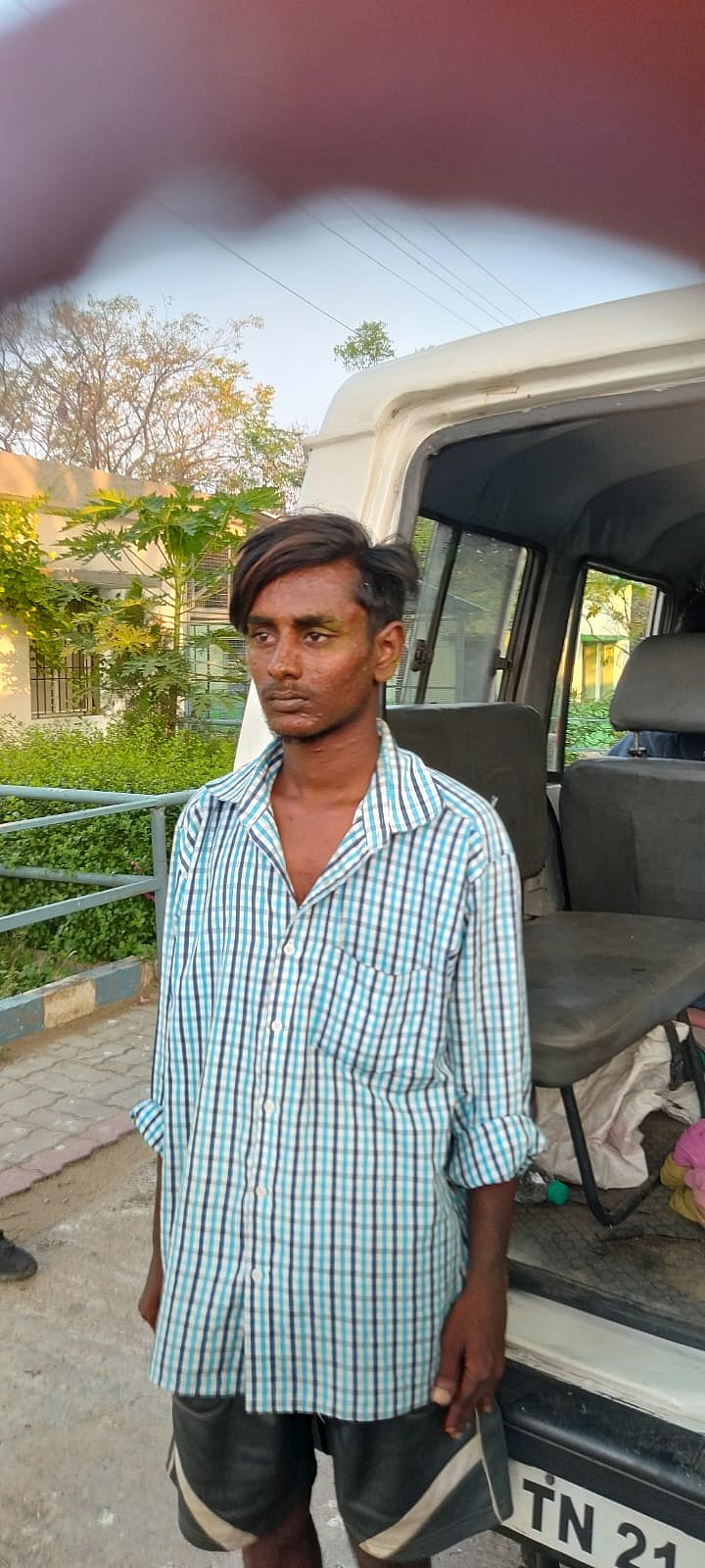 கடா கறி பங்கு பிரிப்பதில் தகராறு.. மதுபோதையில் நடந்த கொடூரம் - நண்பர்கள் உட்பட 8 பேரை கைது செய்த போலிஸ்! 