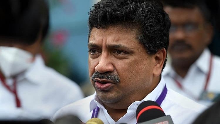 "எந்த துறைக்கும் நிதிஒதுக்கீடு குறைக்கப்படவில்லை" -அதிமுக MLA-வின் குற்றச்சாட்டுக்கு நிதியமைச்சர் பதிலடி!