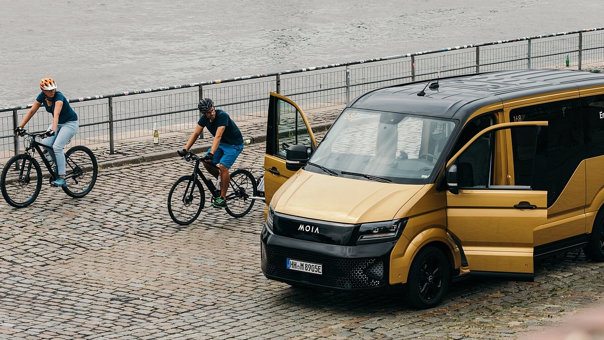 ஓட்டுநர் இல்லா வாடகை மின்சார கார்கள் அறிமுகம்.. பறக்கும் காரை தொடர்ந்து அடுத்த அறிவிப்பு !