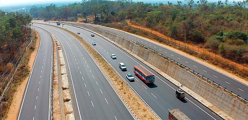 கிழிகிறது பாஜக ஆட்சியின் முகத்திரை.. மோடியின் நாடகத்தை அம்பலப்படுத்திய நாளிதழ்கள்.. முரசொலி தாக்கு !
