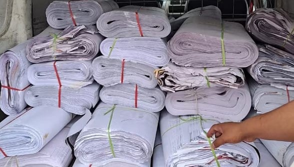 ”மோடியை அகற்று; நாட்டை காப்பாற்று”.. டெல்லி முழுவதும் ஒட்டப்பட்டுள்ள போஸ்டரால் பரபரப்பு: 6 பேர் கைது!