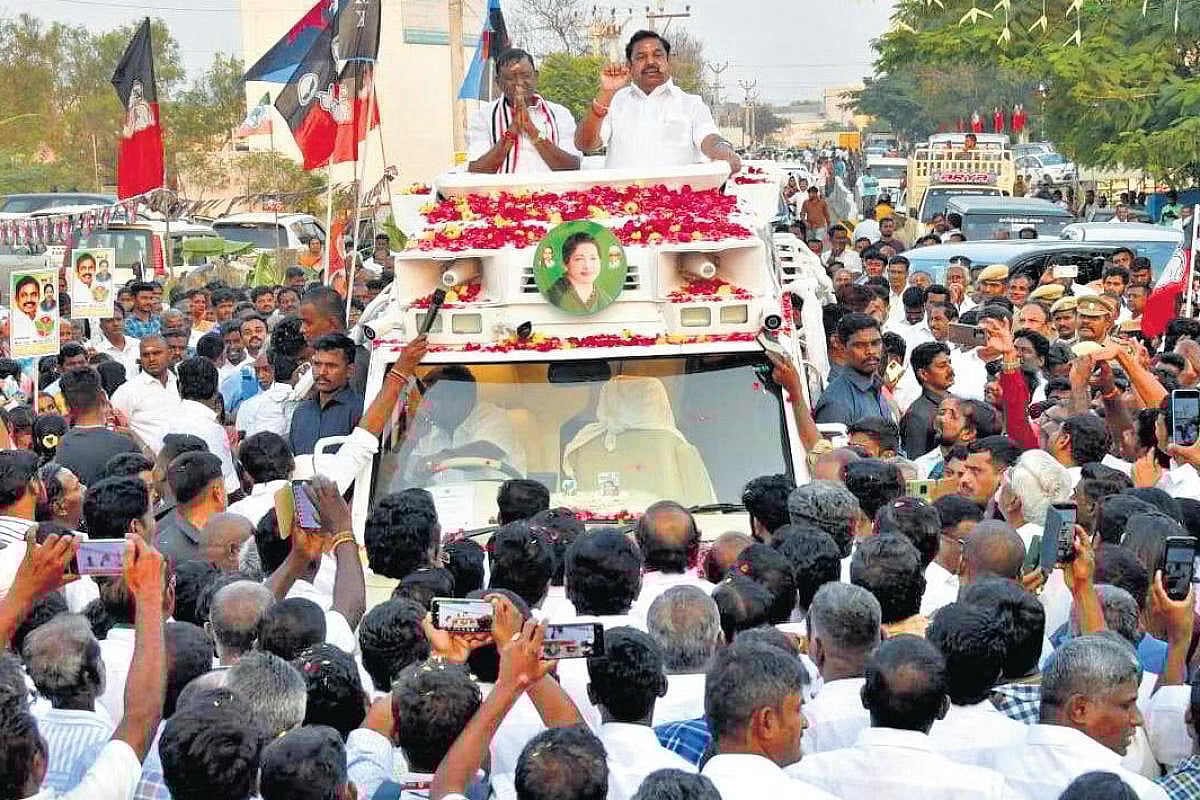 எடப்பாடிக்கு ஏற்பட்ட 8-வது தோல்வி.. RK நகர் முதல் ஈரோடு கிழக்கு வரை.. பட்டியலிட்டு விமர்சித்த முரசொலி !