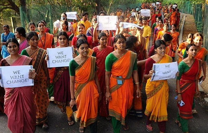 “மாணவிகளிடம் பாலியல் அத்துமீறல்; பேராசிரியர் உட்பட 4 பேர் மீது பகீர் புகார்”: கலாஷேத்ராவில் நடப்பது என்ன?