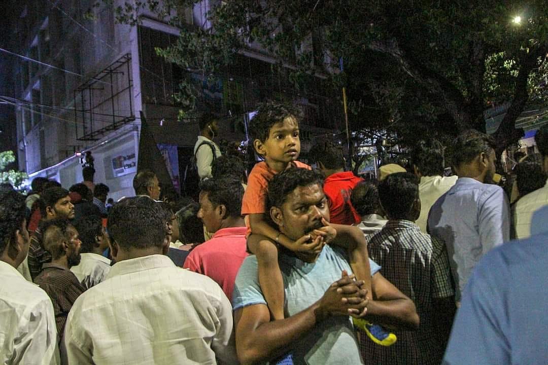 கலைஞரின் இறுதி ஊர்வலத்தில் ஸ்டாலின் ஜேக்கப்பின் உணர்ச்சி மிகுந்த புகைப்படங்கள்.. தொகுப்பு இதோ !