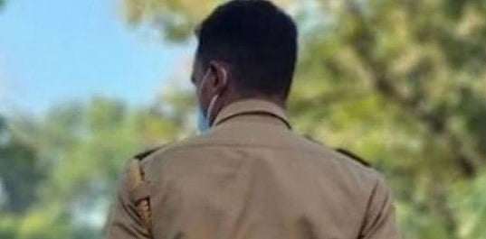 செல்போன் வாங்கித் தருவதாகக் கூறி 17 வயது சிறுமி பாலியல் வன்கொடுமை.. கர்நாடகாவில் அதிர்ச்சி சம்பவம்!