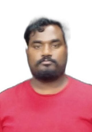 பல்க் SMS அனுப்பி பல லட்சம் கொள்ளை : தீரன் பட பணியில் மோசடி கும்பலை மடக்கி பிடித்த தமிழ்நாடு போலிஸ் !