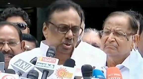 "முதலமைச்சர் மு.க.ஸ்டாலின் ஆட்சியில் நானும் MLA-வாக பங்குபெறுவதில் பெருமை".. EVKS இளங்கோவன் பேட்டி!