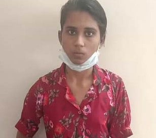 பட்டாக்கத்தியுடன் ரீல்ஸ் வீடியோ வெளியிட்ட நர்ஸிங் மாணவி: போலிஸ் தேடும் கோவை தமன்னா யார்?