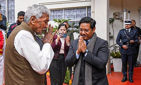 ”மேகாலயா இந்தி பேசும் மாநிலம் அல்ல” : இந்தியில் பேசிய ஆளுநருக்கு எதிர்ப்பு தெரிவித்த எதிர்க்கட்சிகள்!