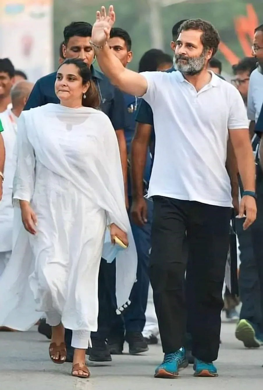 “என் வாழ்வில் மிகப்பெரிய தாக்கத்தை ஏற்படுத்தியவர் இவர்தான்” -ராகுல் காந்தி குறித்து நடிகை ரம்யா உருக்கம்!