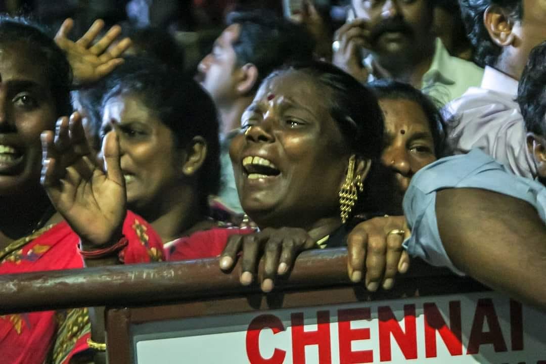 கலைஞரின் இறுதி ஊர்வலத்தில் ஸ்டாலின் ஜேக்கப்பின் உணர்ச்சி மிகுந்த புகைப்படங்கள்.. தொகுப்பு இதோ !