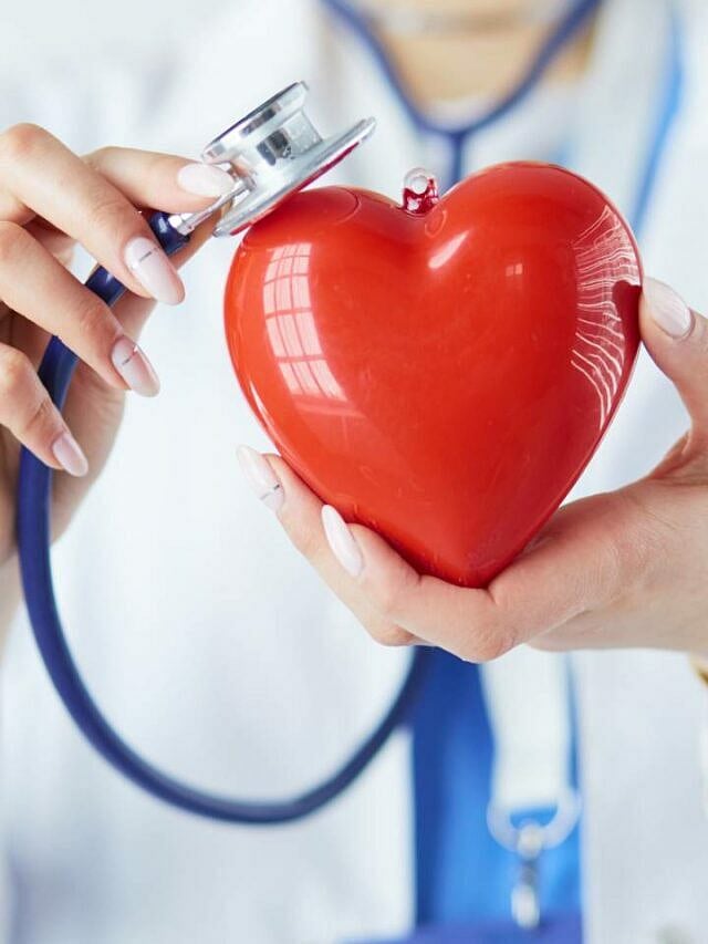 2 இதயம் 4 கால்களுடன் பிறந்த அதிசய குழந்தை.. ஆனால் 20 நிமிடத்தில் நடந்த சோகம்!