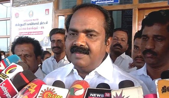 “5 லட்சம் விதை பைகள்.. 5,000 மரகன்றுகளை நட்டு உலக சாதனை” : தமிழ்நாடு சுற்றுச்சூழல் துறை அசத்தல் !