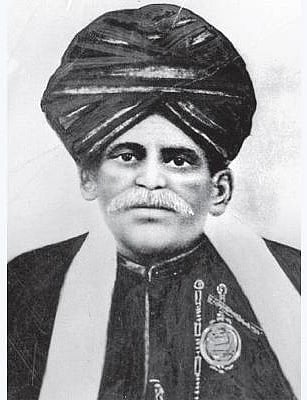 1800களில் உடன்கட்டையை எதிர்த்து கேள்வி கேட்ட வேதநாயகத்துக்கும், விஜய் ஆண்டனிக்கும் இப்படி ஒரு உறவா ? 