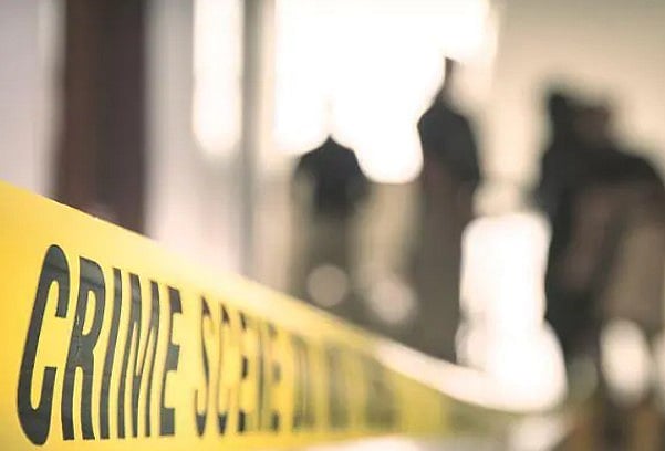 முன்னாள் காதலனை கொன்ற காதலி.. உடலை நெடுஞ்சாலையில் வீசிய கொடூரம்: விசாரணையில் போலிஸ் அதிர்ச்சி!