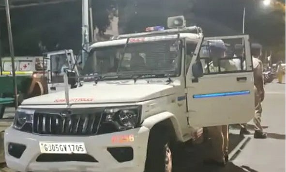 அழுதுகொண்டே இருந்த 5 வயது பெண் குழந்தை.. தாய் செய்த கொடூரச் செயலால் அதிர்ச்சியடைந்த போலிஸ்!