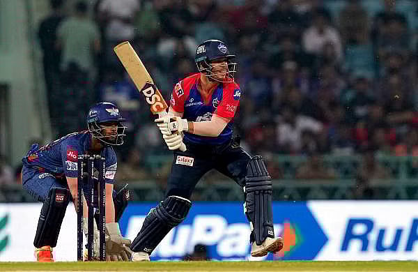 காணாமல் போன வீரர்களின் கிரிக்கெட் BAT-கள்.. திகைத்த வெளிநாட்டு வீரர்கள்.. IPL தொடரில் அதிர்ச்சி ! 