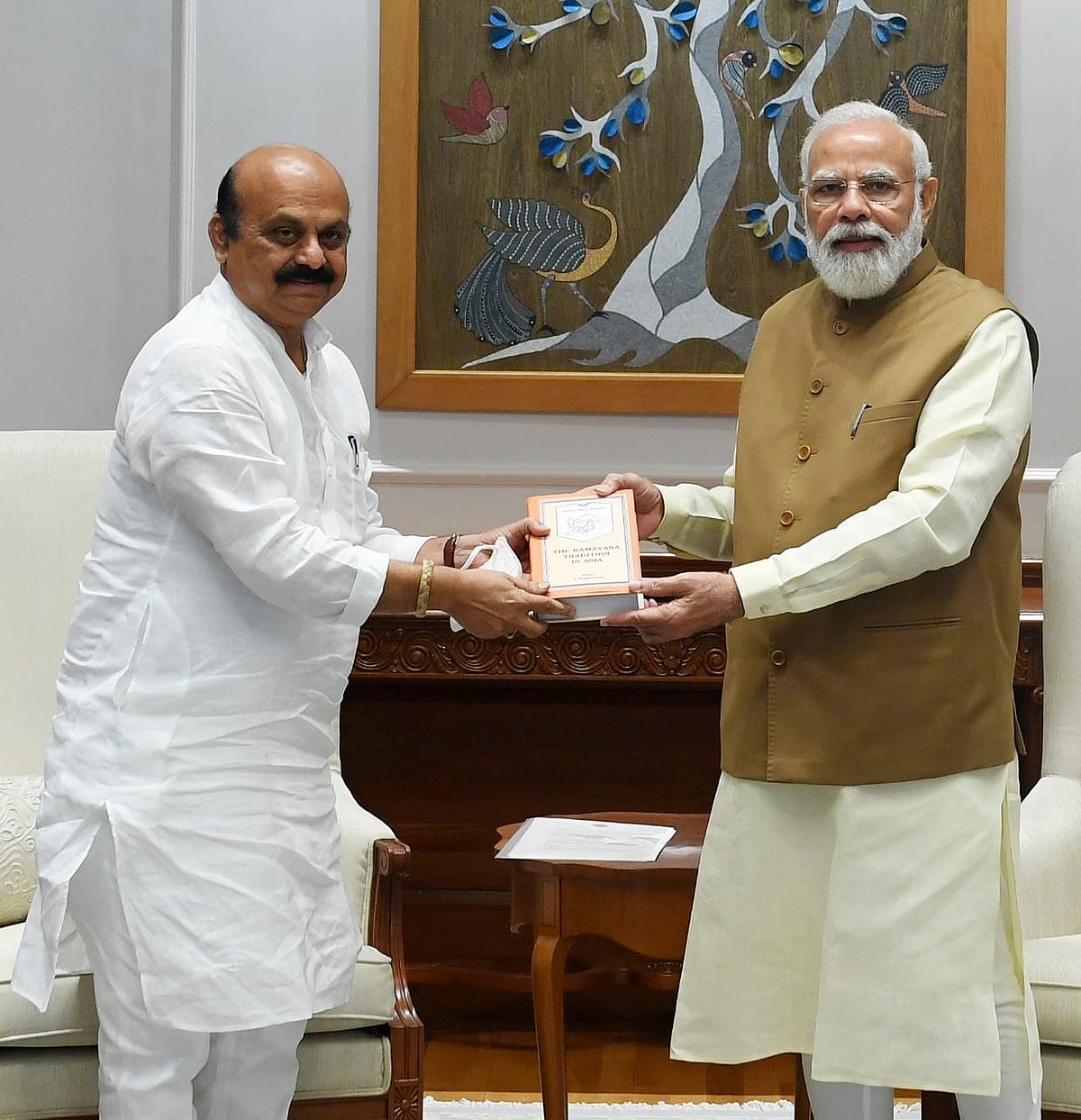 தேர்தல் நெருங்க நெருங்க பெருகும் ஆதரவு.. கர்நாடகாவில் பெரும்பான்மையோடு ஆட்சியை கைப்பற்றும் காங்கிரஸ் !