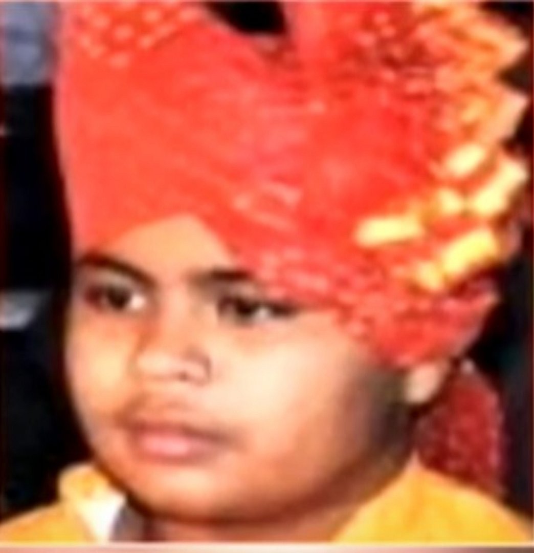 தொடரும் சோகம்.. தீவிரமாக கிரிக்கெட் விளையாடி கொண்டிருந்த சிறுவன்.. சுருண்டு விழுந்து உயிரிழப்பு !