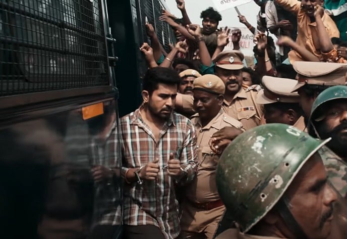 “மூளை மாற்று அறுவை சிகிச்சை குறித்த கதையா பிச்சைக்காரன் 2 ?” - ரிலீஸ் தேதியுடன் வெளியானது ட்ரைலர் !