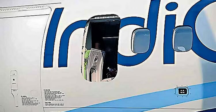 EMERGENCY DOOR-ஐ திறந்த விவகாரம்.. அண்ணாமலையோடு சர்ச்சையில் சிக்கிய இளம் தலைவர்.. புறக்கணித்த பாஜக !