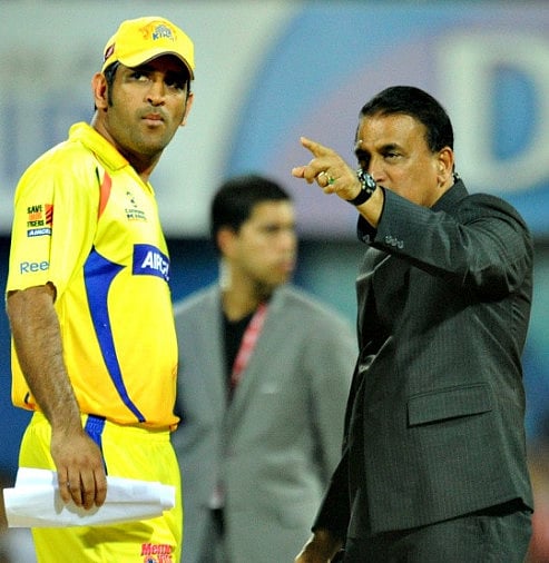 "தோனி தோனிதான்.. அவரைப்போல எதிர்காலத்தில் கூட யாரும் வரமுடியாது" -சுனில் கவாஸ்கர் புகழாரம் ! 