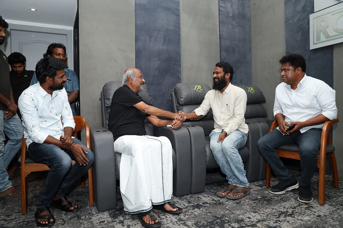 “திரையுலகின் பெருமை.. இரண்டாவது பாகத்திற்கு ஆவல்..” - ‘விடுதலை’ படத்துக்கு புகழாரம் சூட்டிய ரஜினிகாந்த் !