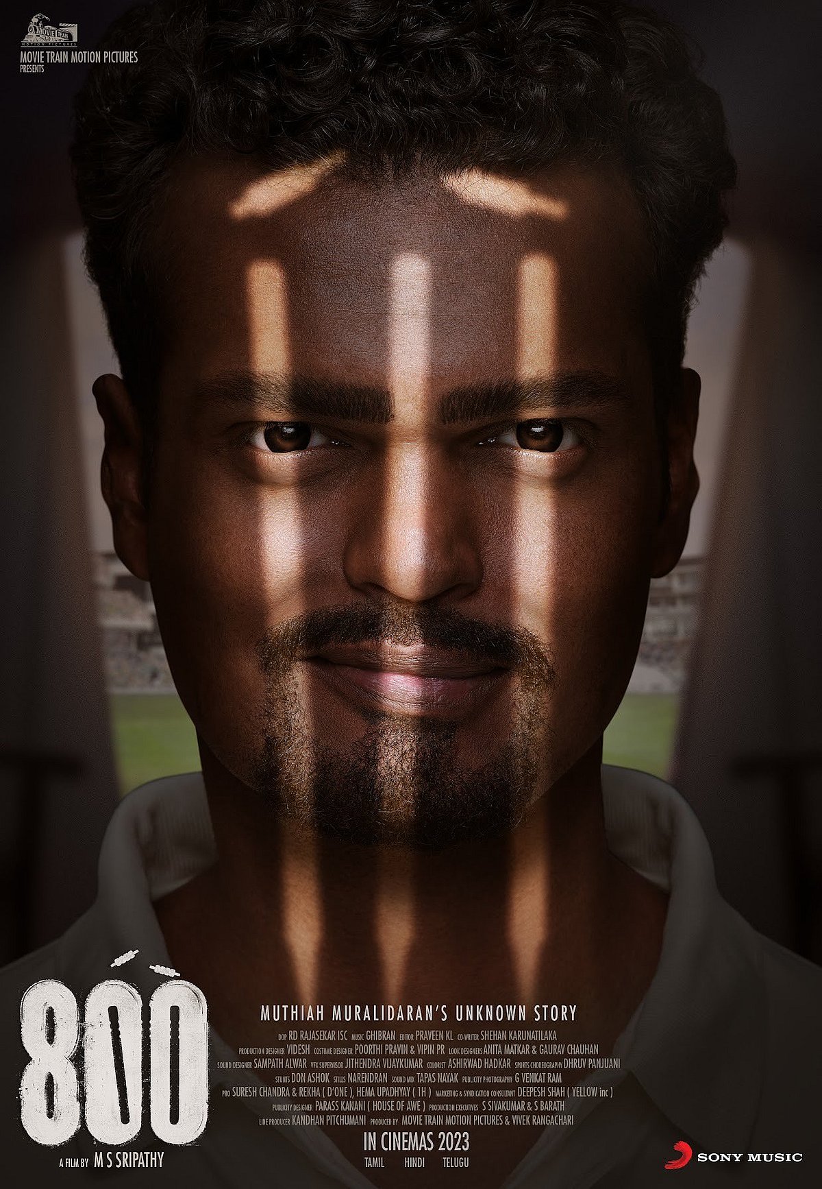 விலகிய விஜய் சேதுபதி...  இணைந்த ஆஸ்கர் பட நாயகன்- முத்தையா முரளிதரனின் 800 படத்தின் First Look வெளியீடு!