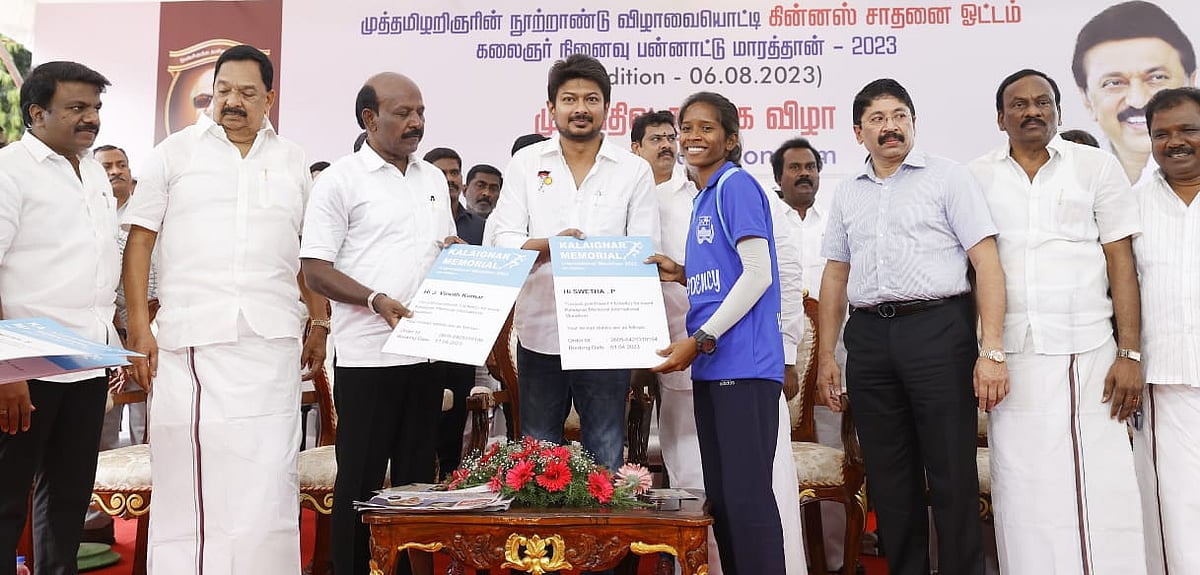 “அருவருப்பான வெறுப்பு அரசியலை சிலர் செய்கிறார்கள்” : இளைஞர்களுக்கு அமைச்சர் உதயநிதி சொன்ன அட்வைஸ்!