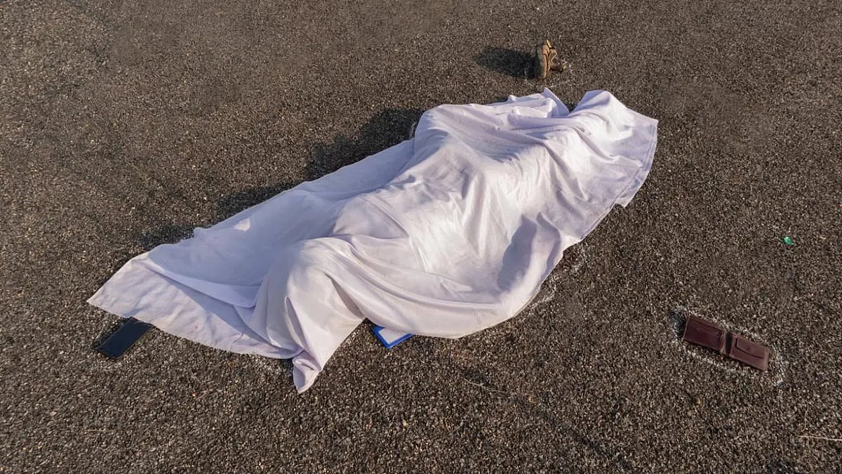 செல்போன் மோகம்.. கண்டித்த பெற்றோர்.. 7-வது மாடியில் இருந்து குதித்த பள்ளி சிறுமி.. மும்பையில் பரபரப்பு !