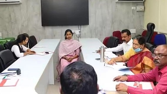 ’நாங்களும் பாதிக்கப்பட்டுள்ளோம்’.. மேலும் 2 புகார்: விரைவில் சித்த மருத்துவர் ஷர்மிகா கைது?