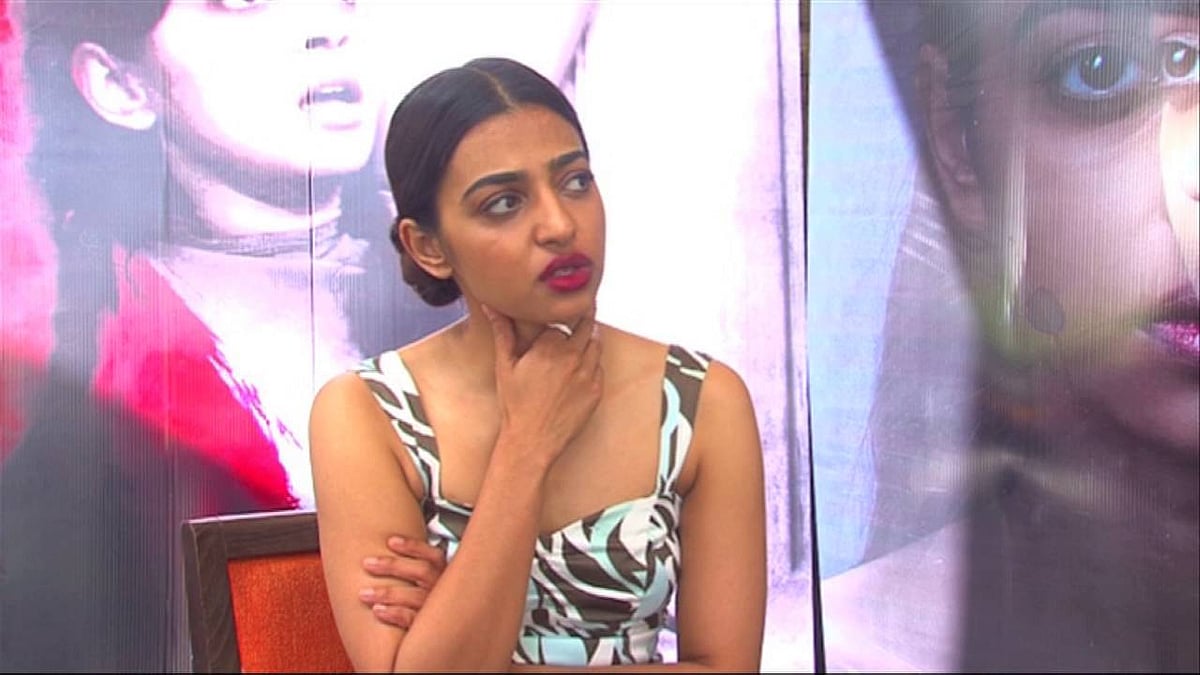 “ஆண்களுக்கு இணையாக சம்பளம் வேண்டும்”-பிரியங்கா சோப்ராவை தொடர்ந்து ராதிகா ஆப்தே பேச்சால் பாலிவுட்டில் பரபர