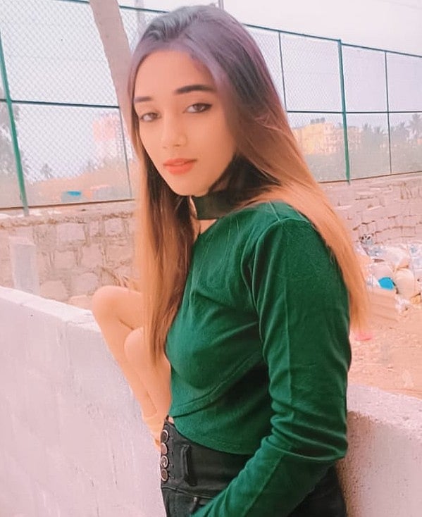 “சாக்லேட் வாங்கி தராத கணவர்.. மனமுடைந்து தற்கொலை செய்து கொண்ட காதல் மனைவி” : அதிர்ச்சியில் உறவினர்கள்!