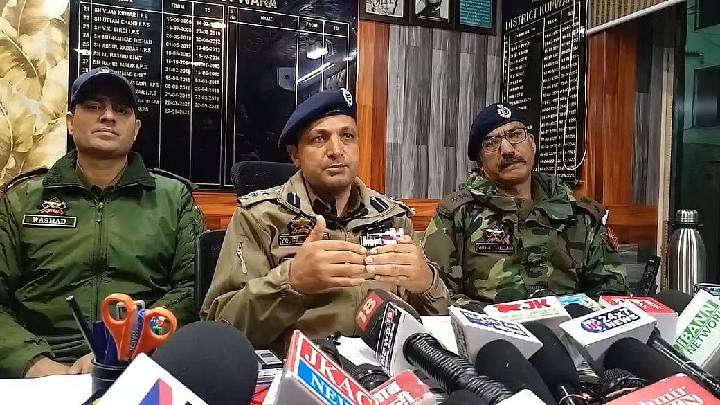 6 நாட்களுக்கு பிறகு கழுத்தறுக்கப்பட்ட நிலையில் மீட்கப்பட்ட சிறுமி.. தந்தையின் வெறிச்செயலால் பறிபோன உயிர்!