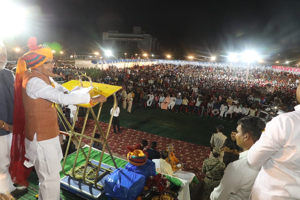 மணப்பெண்களுக்கு கர்ப்ப பரிசோதனை.. பா.ஜ.க முதல்வர் நடத்தி வைத்த திருமணத்தில் நடந்த கொடூரம்!