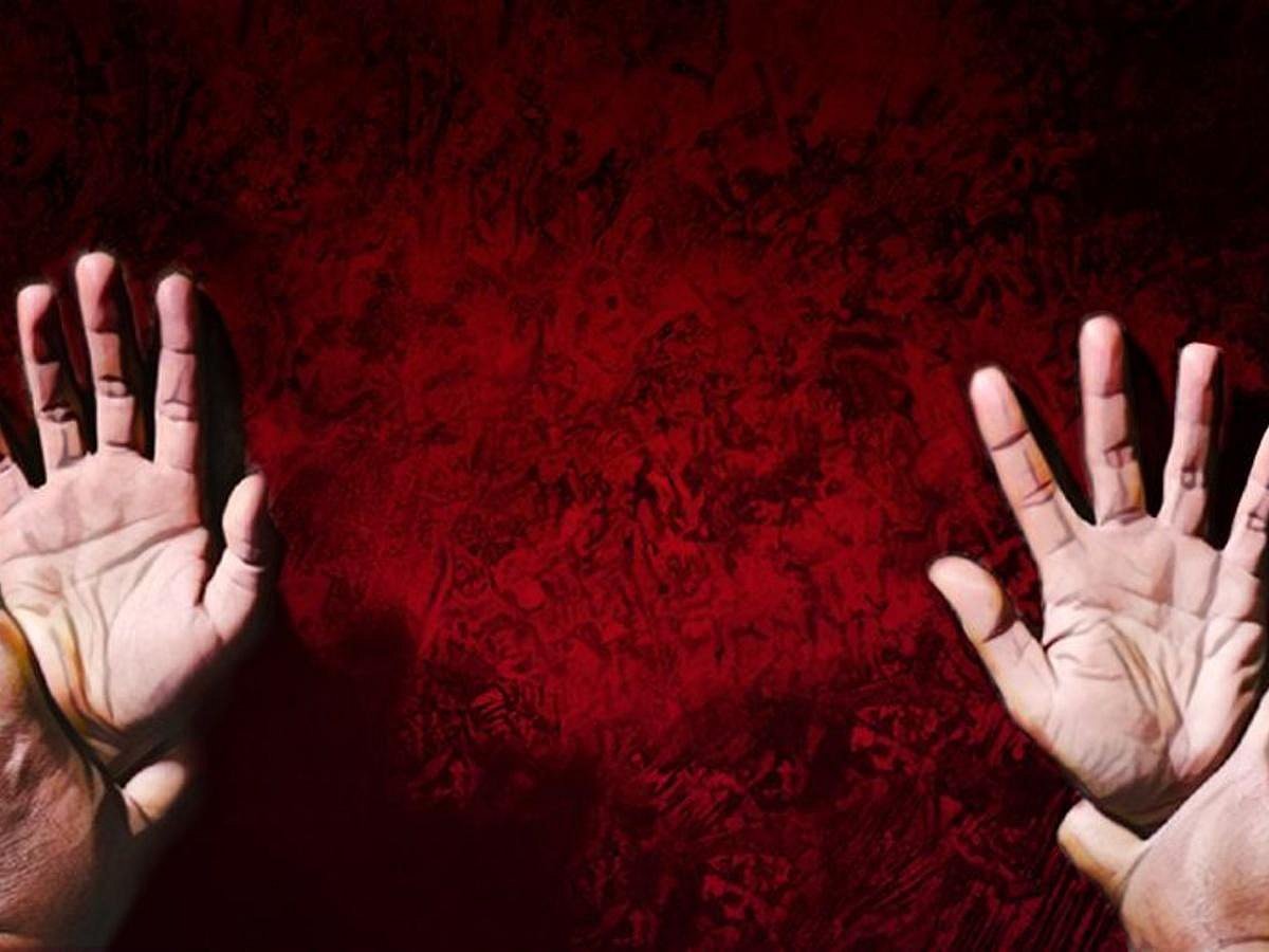 கேரளா : மயக்கமருந்து கொடுத்து கர்ப்பிணி பெண் பாலியல் வன்கொடுமை.. நம்பிச்சென்ற பெண்ணுக்கு நடந்த கொடுமை !