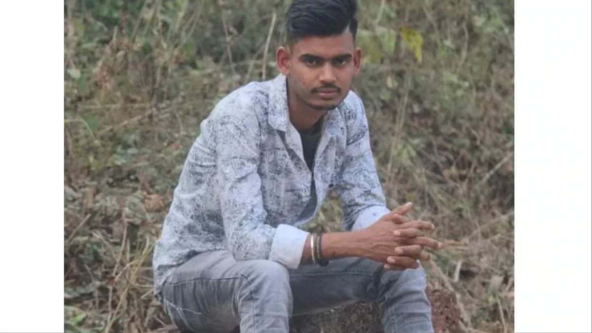 கிரிக்கெட்டில் NO- BALL கொடுத்த நடுவர்.. ஆத்திரத்தில் நடுவரை மட்டையால் அடித்து கொலை செய்த Fielding அணி !